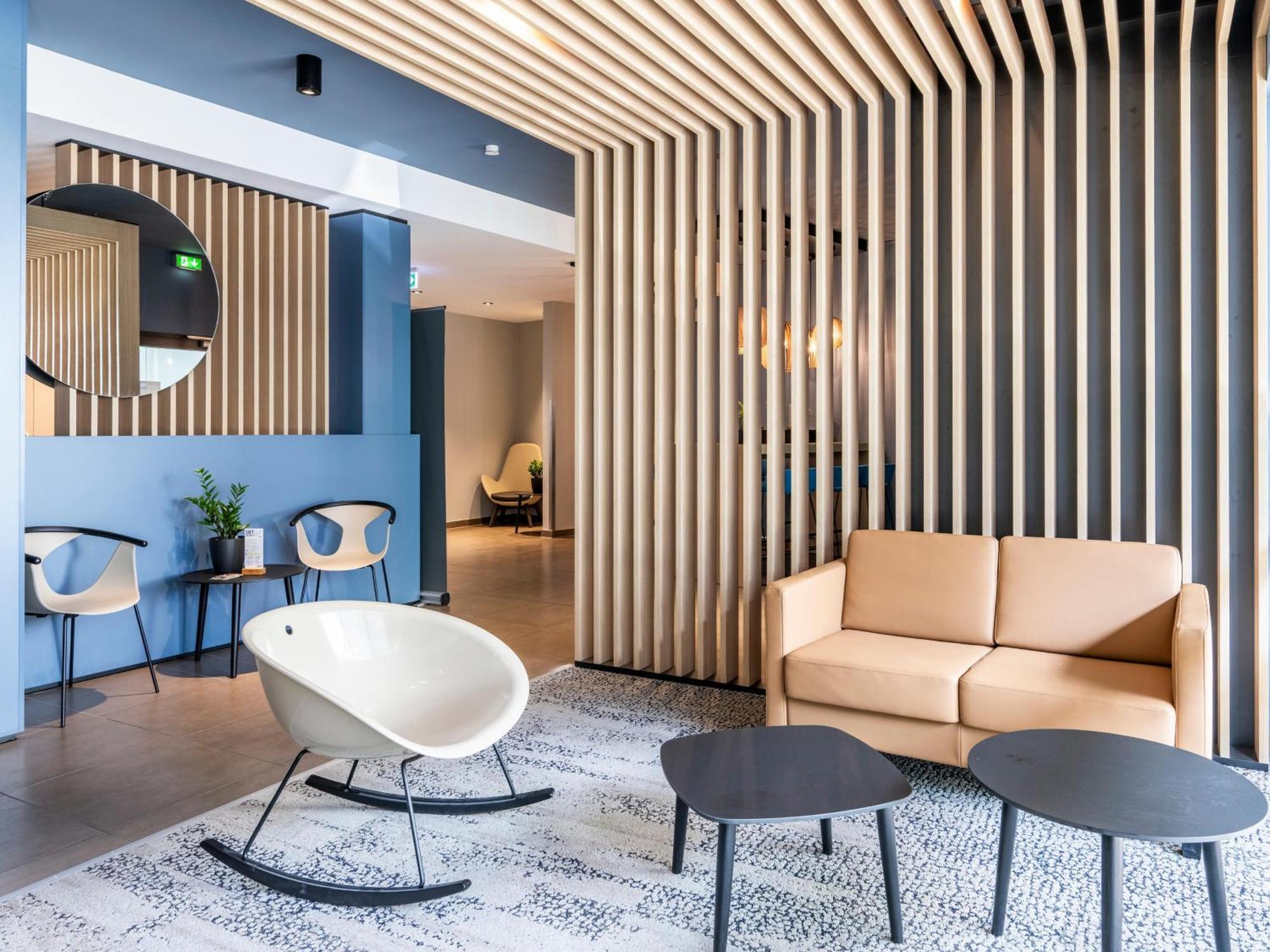 B&B Hotel Schweinfurt-City エクステリア 写真