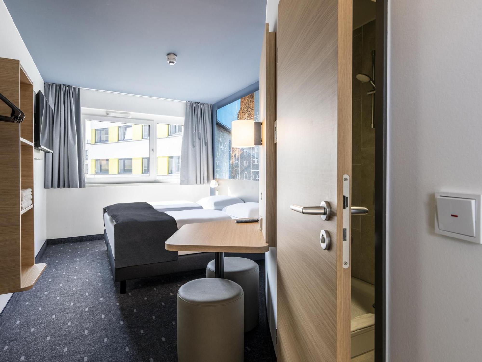 B&B Hotel Schweinfurt-City エクステリア 写真