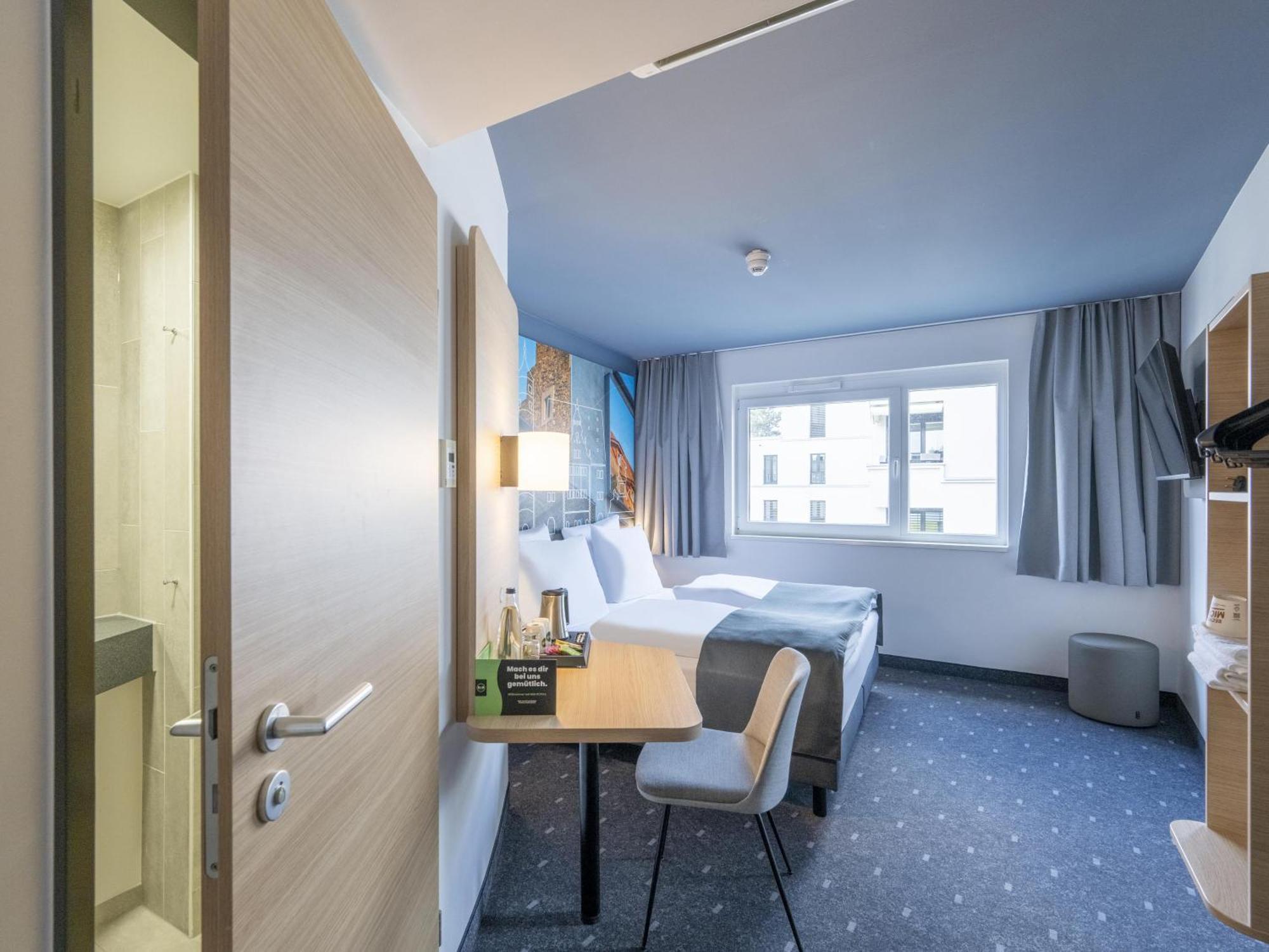 B&B Hotel Schweinfurt-City エクステリア 写真