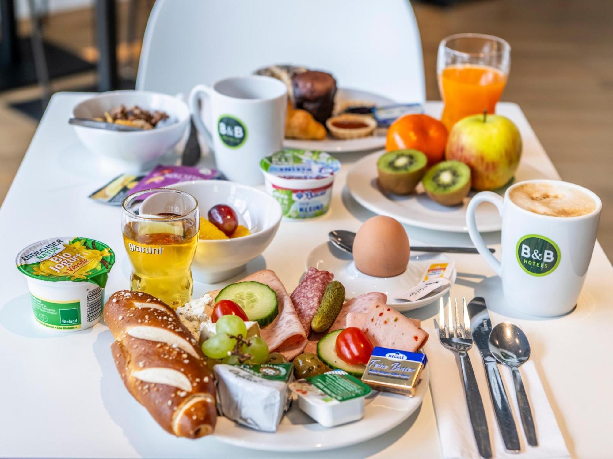 B&B Hotel Schweinfurt-City エクステリア 写真