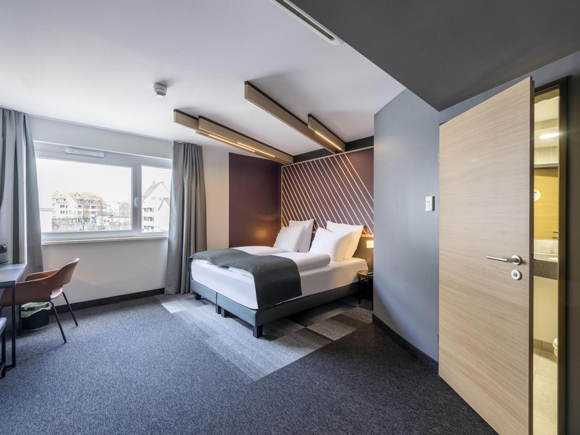 B&B Hotel Schweinfurt-City エクステリア 写真