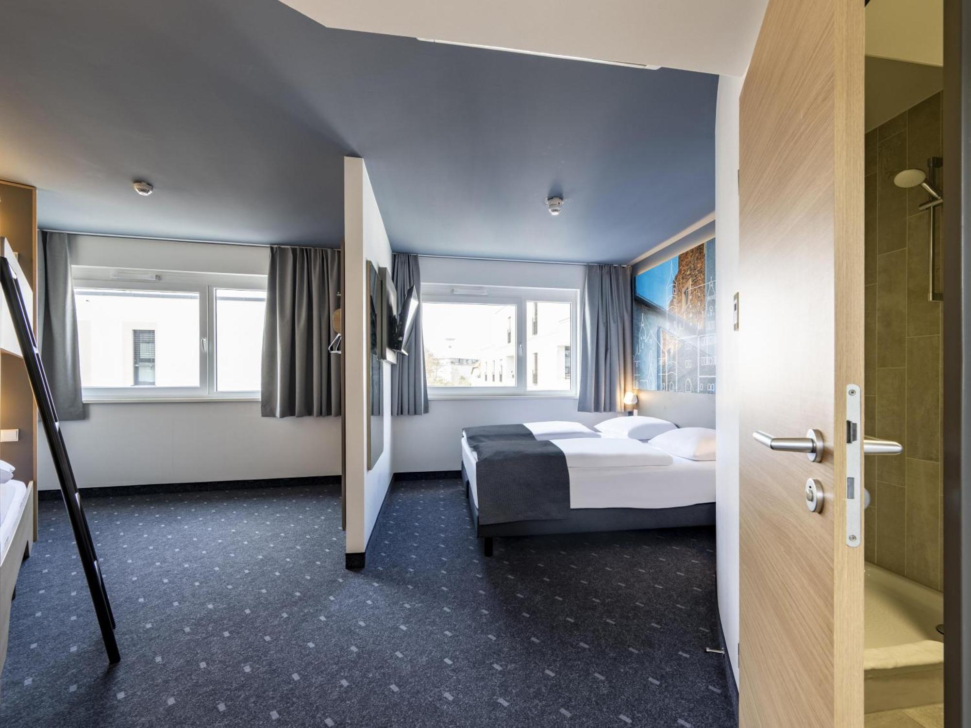 B&B Hotel Schweinfurt-City エクステリア 写真